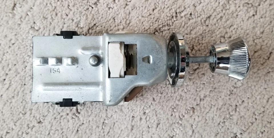 1969 - 1972 Pontiac Headlamp Switch - Grand Prix GTO LeMans Firebird Bonneville Foto 2 de 3