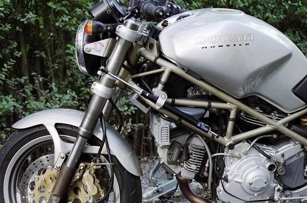1996 ducati online monster 900