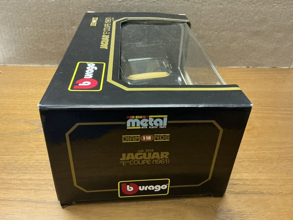 JAGUAR E COUPE 1961 (DIABOLIK)  Scala 1/18  BURAGO CODICE 3018 DIAMONDS - Immagine 3 di 4