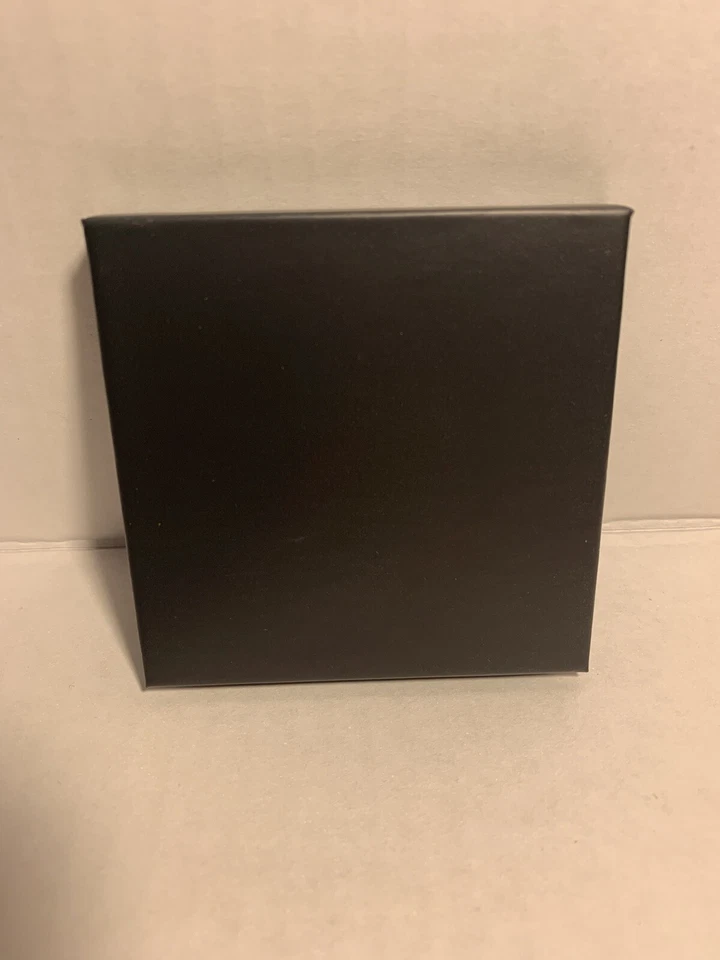 Two  (2) MAKEUP GEEK Four Slot Quad Empty Magnetic Palette Round ( 1”) Pan Use - Image 2 of 4