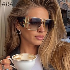 Steampunk Rectangle Sunglasses Women Men 2026 Luxury Hollow Metal Frame UV400