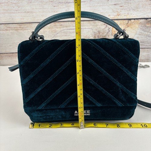 Borsa a tracolla Aimee Kestenberg Velvet Mia espandibile verde smeraldo - Foto 9 di 11