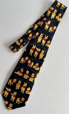 Winnie Puuh Krawatte zum Binden Touch The Ground dunkelblauer Hintergrund