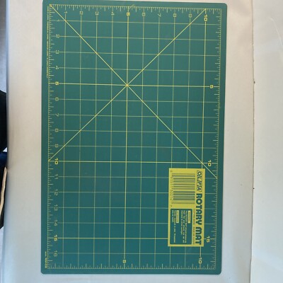OLFA Rotary Cutting Mat Base Green Vinyl 17-3/4'' x 11-3/4  model RM-CG Japan