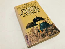Vintage The Origins And Legacies Of World War 1 Reference PB Book