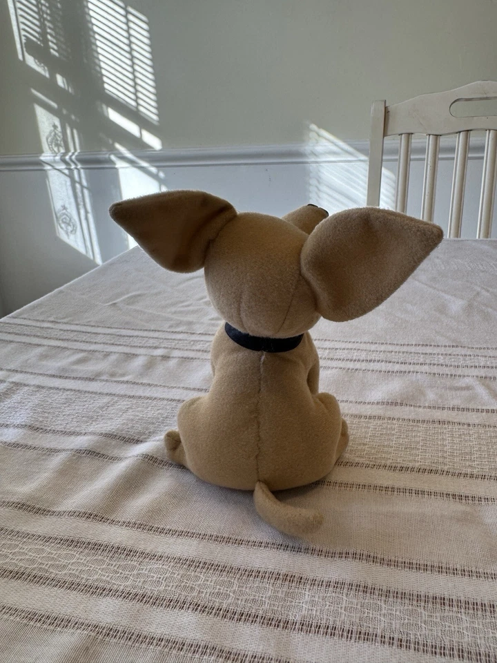 Juguete de peluche vintage Yo Quiero Taco Bell Chihuahua perro con rosa - sin sonido Foto 3 de 4