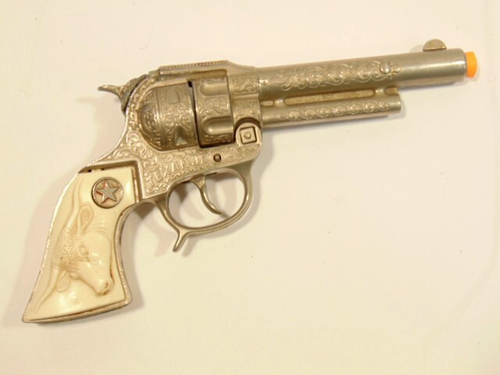 Vintage Texan Jr. toy cap gun; longhorn steers on handle grips - Picture 14 of 15