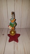 Russ resin star with hook and hanging ornament teddy bear Holiday Christmas J1