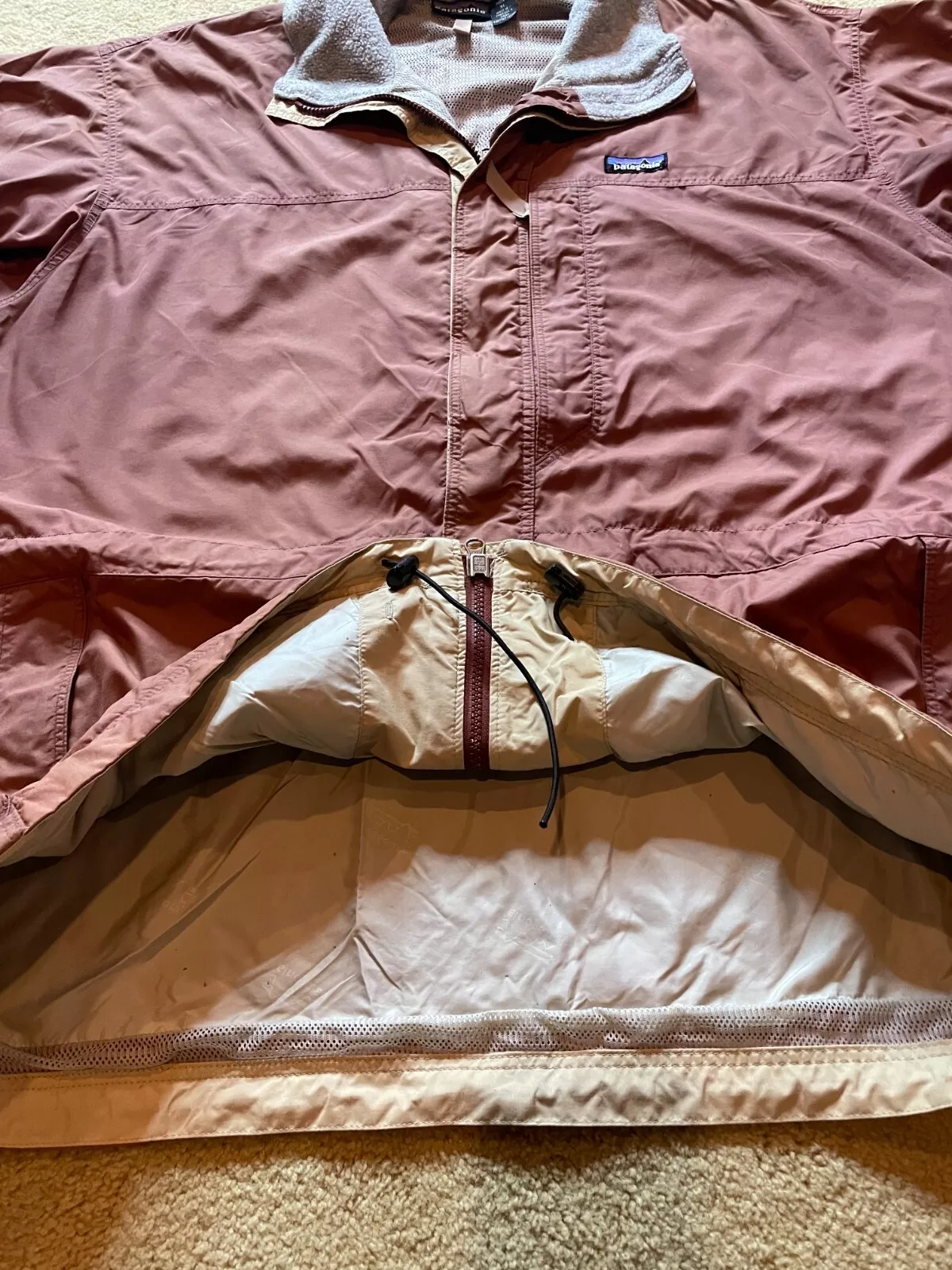 patagonia vintage 90s y2k cinch waist hooded lined nylon windbreaker jacket