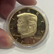 Donald J. Trump 2018 Gold Color Commemorative Coin 45th President Liberty