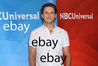 Aaron Tveit 4x6 Color Photo