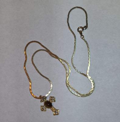 Gold Tone Cross Charm Pendant Necklace Oval Brown Stone Bezel Lobster Closure