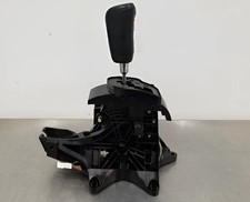 2007-2012 Toyota Tundra Automatic Transmission Floor Shifter Assembly Oem
