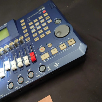 Korg D16 MTR Multi-track recorder Digital recording musical