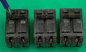 Lot of 3 General Electric 2 Pole 20 AMP Circuit Breaker THQL Type | eBay