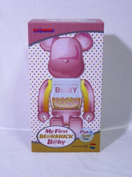 bearbrick pink