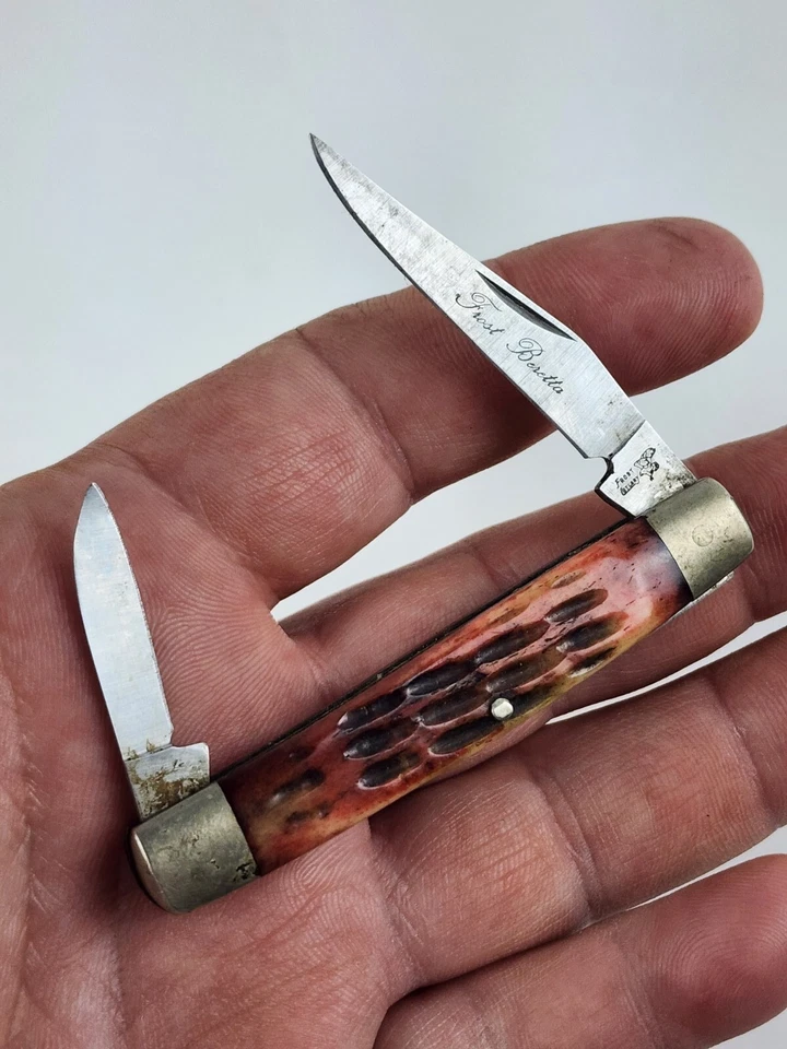 Faca poket vintage Frost Cutlery Beretta cabo de veado 2 lâminas tamanho pequeno - Imagem 2 de 4