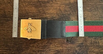 Gucci Green & Red Web Belt with G Buckle | Chicago Pawners  Gucci Green and Red Belt with Pearl Bee Buckle display picture 1