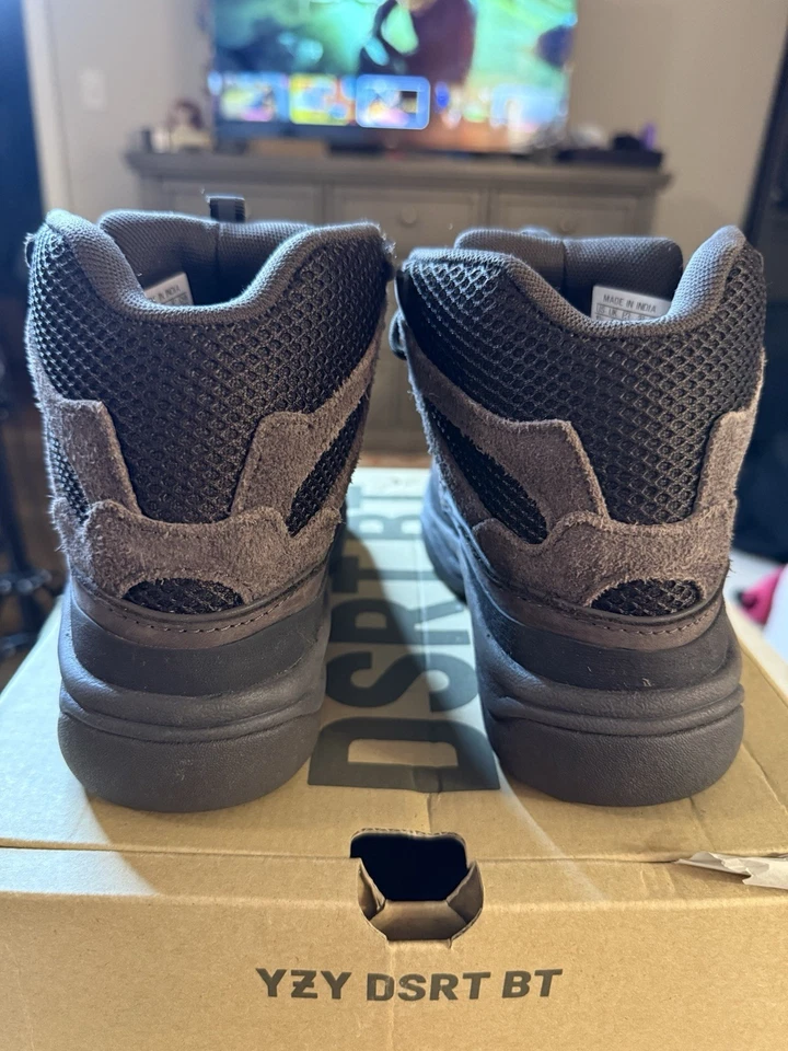 Adidas Yeezy DSRT Boot Oil Size 1.5Y Kanye West YZY Original Rare Flawless - Image 2 of 4