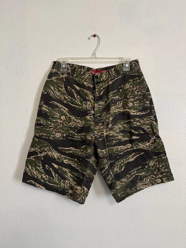 Short camouflage homme vintage Supreme Tiger taille 30