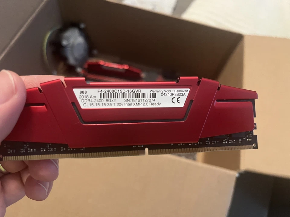 Ordenador Gaming i5-8400 con placa base b360 gaming plus y 16gb ram Foto 2 de 4