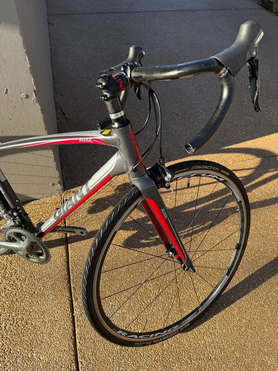 New Giant Liv Avail 1 Roadbike 49cm | eBay