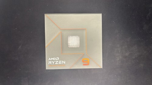 AMD Ryzen 9 7950X et Asus ROG STRIX B650E-F - Photo 3/12