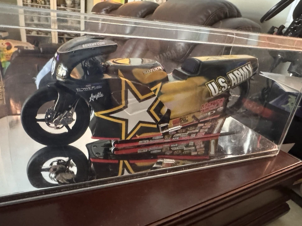 2003 RCA ANTRON BROWN #4 签名美国军队 1: 9 NHRA Pro 库存压铸拖曳自行车 — 第 2/4 张图片