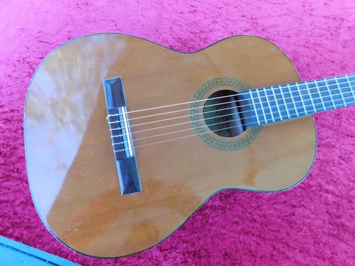 Alvarez Made in Japan 1970's Classical Guitar, Some Wear, Plays & Sounds Great