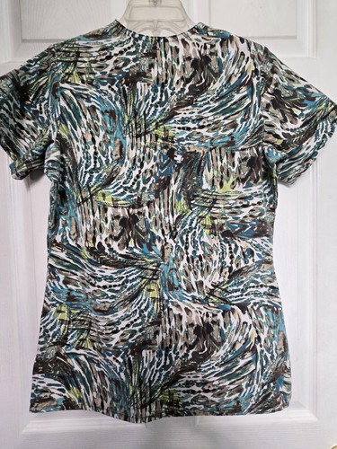 JOCKEY Scrub Top Size S-Green/Aqua Camo V-Neck-Chest 20"/L 27" - Picture 2 of 5