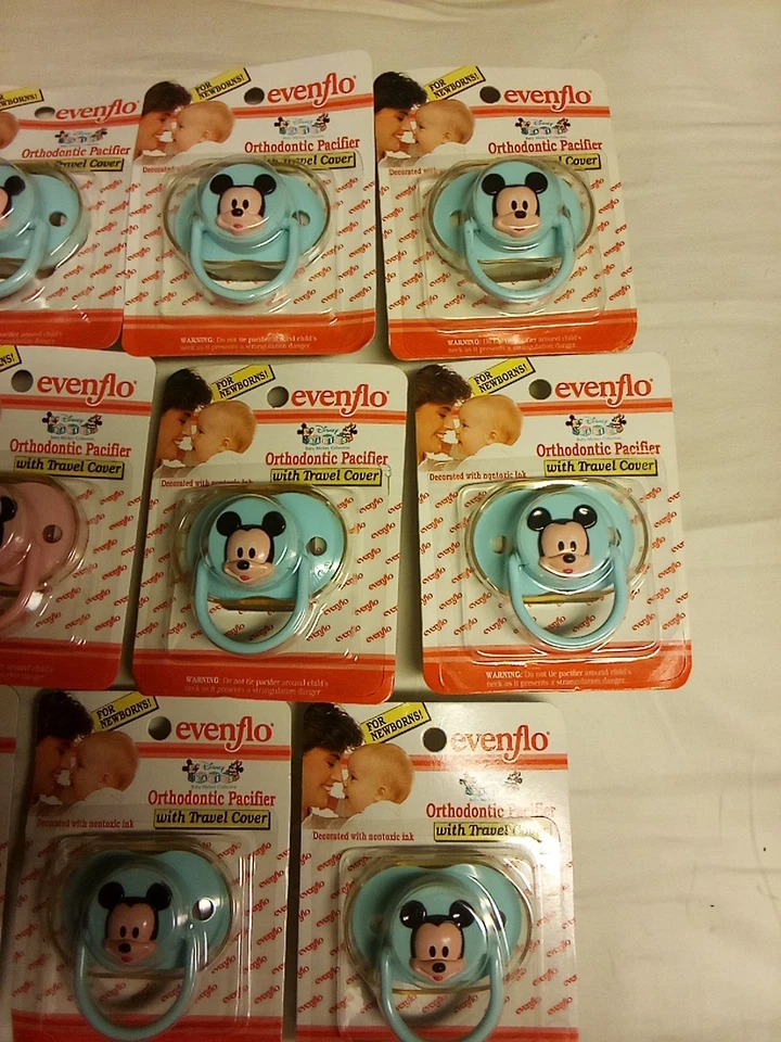 Lote De 11 Chupetes Ortodoncia Evenflo Bebés Disney Mickey Mouse De Colección, 1993 Foto 4 de 4