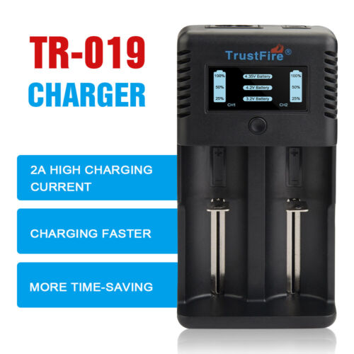 TrustFire TR-019 2A LCD Display Lithium Battery Charger for 14500 18650 32650  - Afbeelding 1 van 12