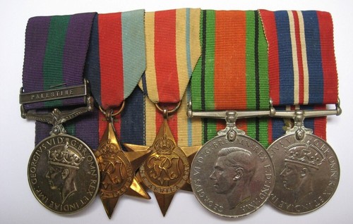 Royal Corps of Signals Medal Case. Black Frame - Picture 4 of 7