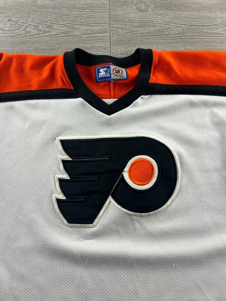 Camiseta deportiva de hockey vintage de los Philadelphia Flyers juvenil NHL blanca/negra/naranja Foto 2 de 4