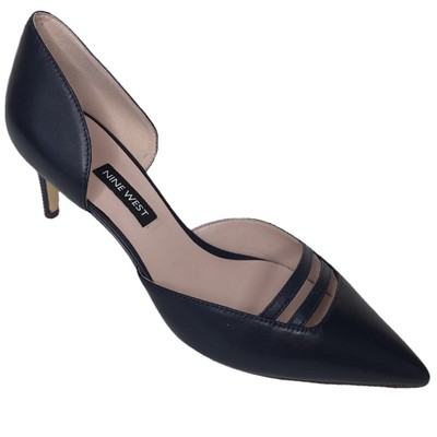 nine west zaayer heeled bootie