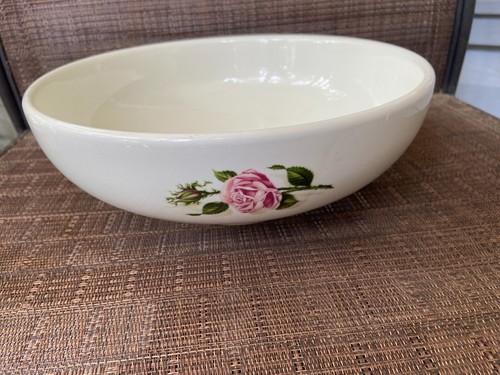 Universal Ballerina Round Serving Bowl Rose Pattern 9 1/2"