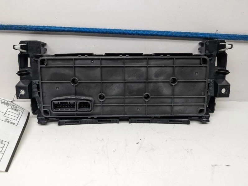 Control de temperatura frontal ID TN3961190A compatible con 19-21 MAZDA CX-9 751044 Foto 2 de 3