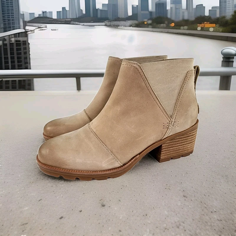 sorel cate lug sole chelsea pull-on ankle boots