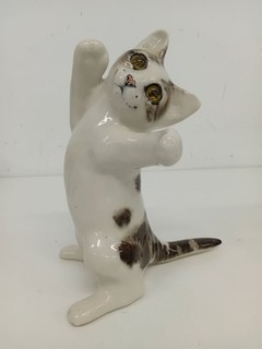 SIGNED English Cat Figurine Standing Pose Brown White Collectable Figure L734