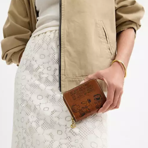 NWT COACH X PEANUTS LIM EDITION SNOOPY WALLET HAZELNUT LEATHER