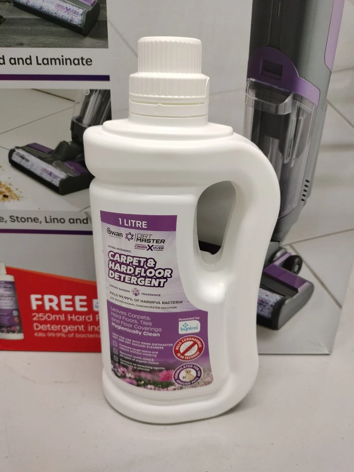 Swan Dirtmaster Crossover All-in-One Wet & Dry Floor Cleaner SC51010N + 1 Litre - Image 2 of 4