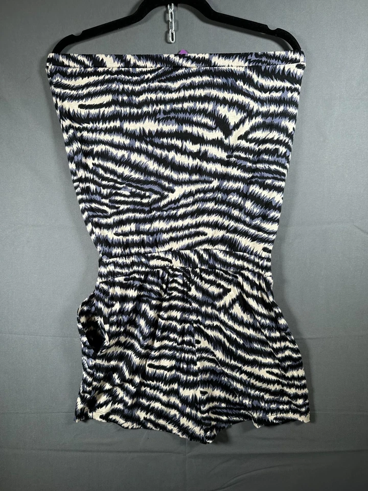 Lascana Damen Strandoverall Creme Schwarz Leo 34 38 Trägerlos Gummizug kurz - Bild 2 von 4