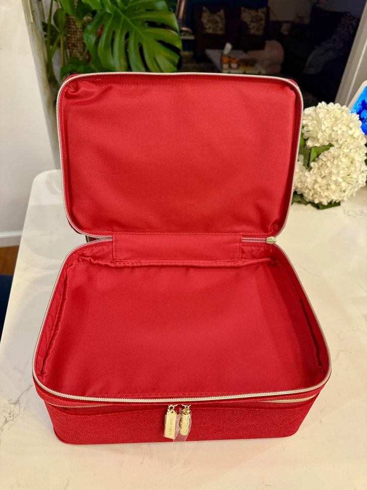 Estuche de Maquillaje Cosméticos Terciopelo Rojo Estee Lauder con Caja Cosméticos NO Incluido Foto 3 de 4