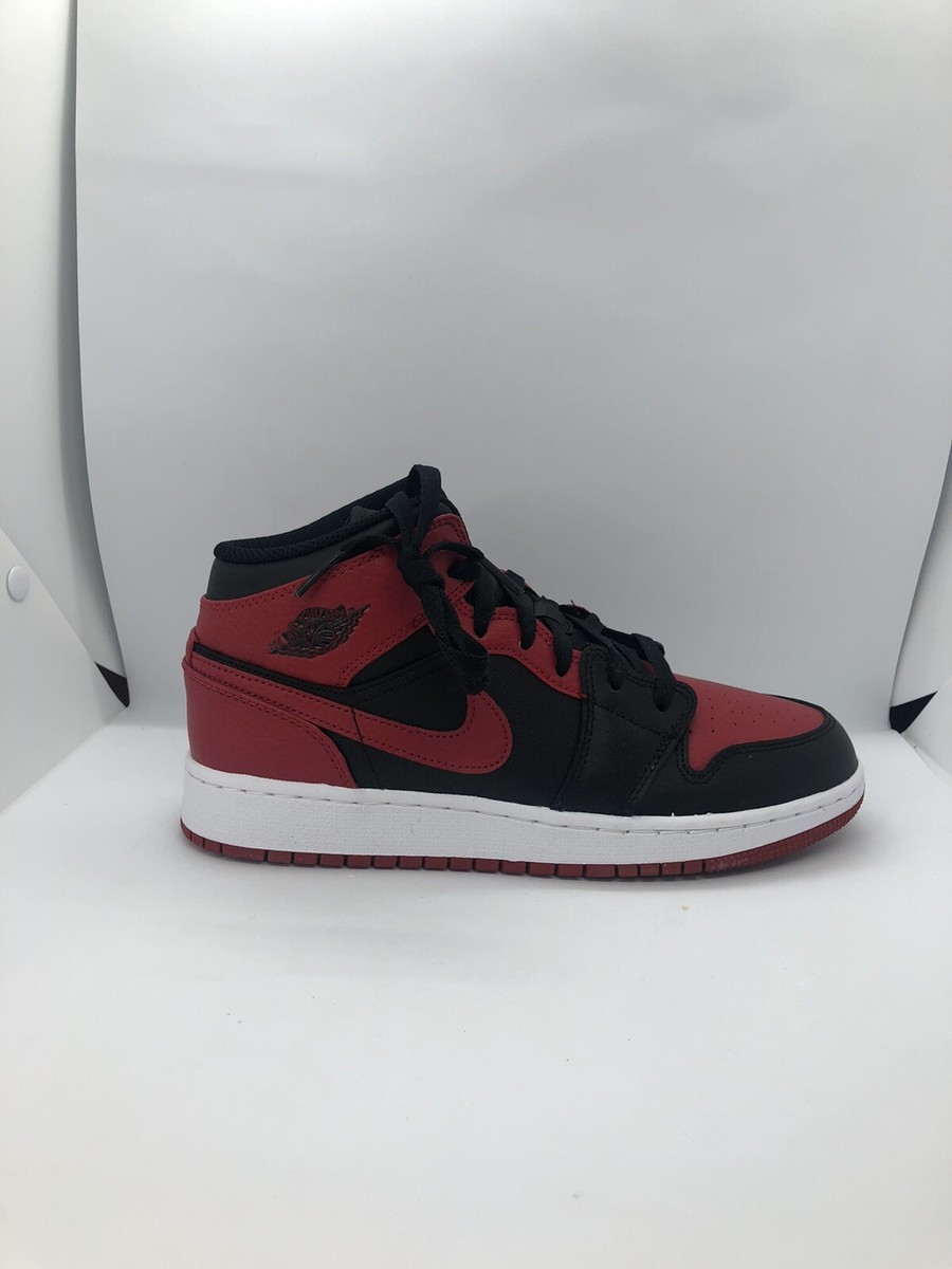 NIKE AIR JORDAN 1 MID 26.5㎝ 554724-074 Nike Air Jordan 1 Mid Banned Bred 2020 Black Red 554724-074