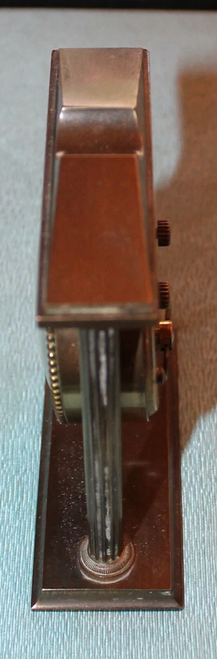 Ancienne Pendulette portique bronze UTI SWIZA 8 swiss made aiguille Breguet - Photo 4/4