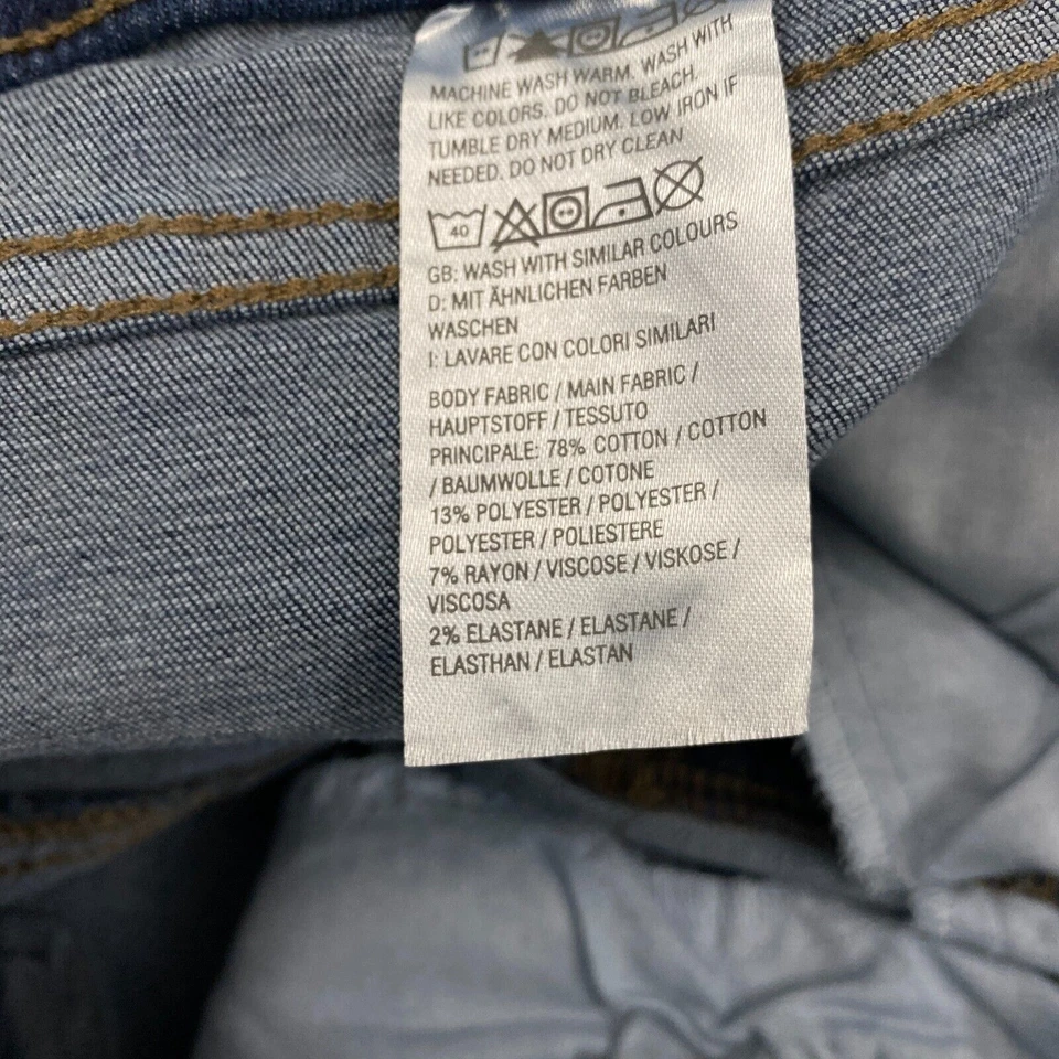 Denim&Co Straight Leg Women's size 16P Dark Wash Blue denim Jeans - Image 4 of 4