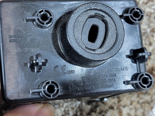 CHRYSLER/DODGE/JEEP WIRELESS IGNITION NODE RECEIVER MODULE W/ keys - Picture 6 of 16