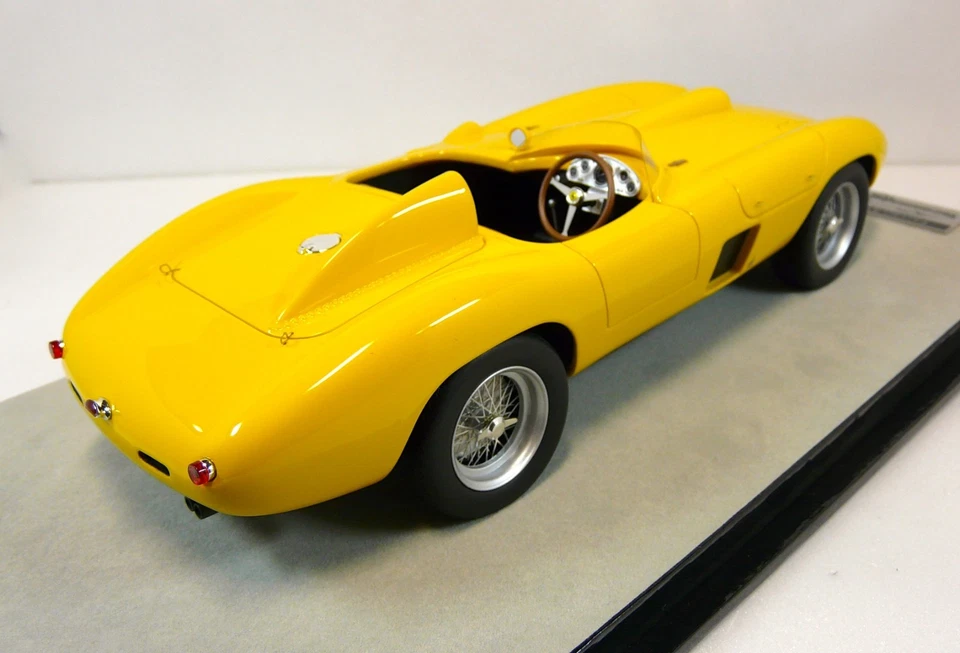 FERRARI 410S - 1956 Press Yellow LTD 35 pcs TECNOMODEL 1:18 - Immagine 3 di 4