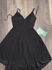 Women’s Size 1 Fit In Flair Black Lace Back Spaghetti Strap Formal Dress 