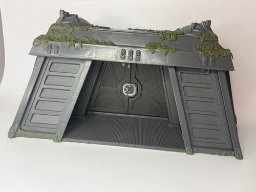 Hasbro Star Wars The Vintage Collection 3.75” Endor Bunker Playset